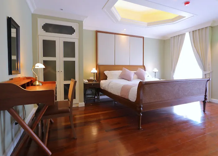 Hiranyakul House Riverside 4* Banguecoque