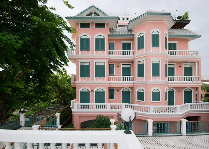 Hiranyakul House Riverside Hotel 4*